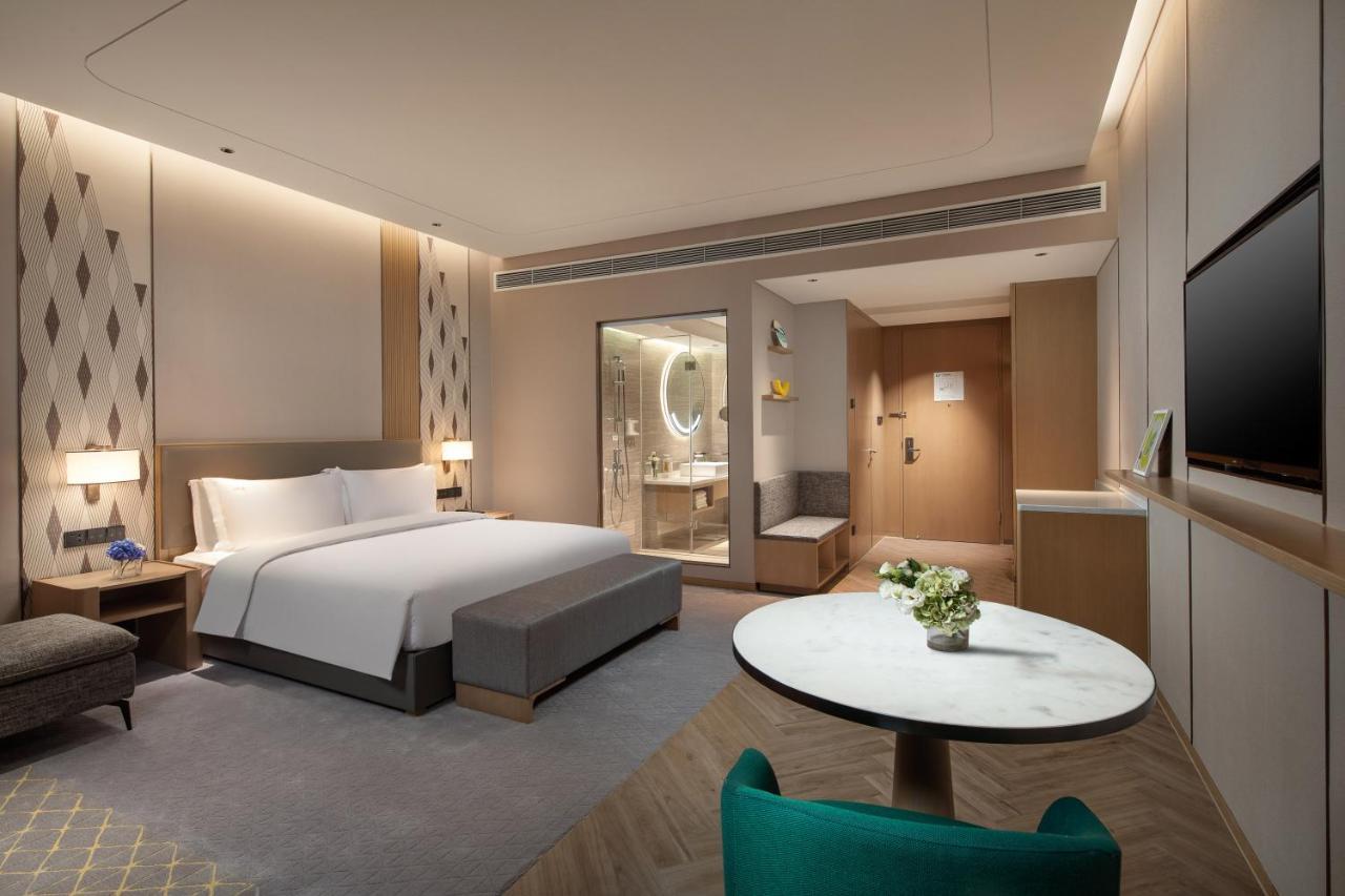 Holiday Inn Wuxi Central Station By Ihg Exterior foto